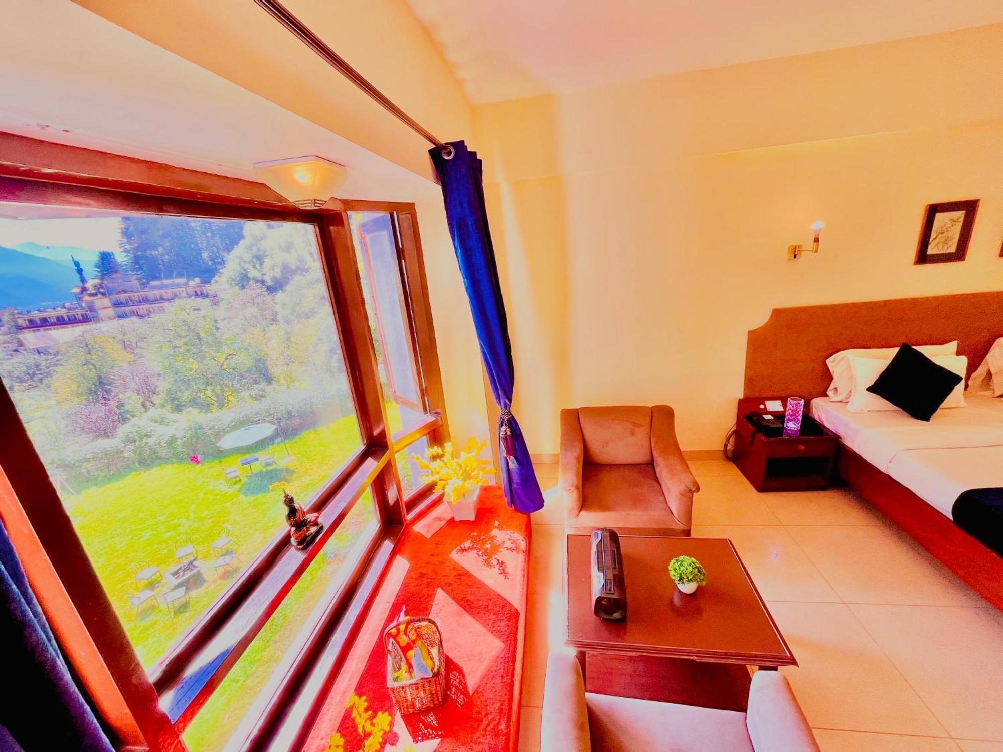 Ramayan Resort, In City Centre Manali By Ramanand Sagar Buitenkant foto